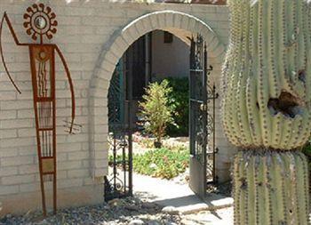 فندق بيد آند باجيلز أوف توكسون Tanque Verde المظهر الخارجي الصورة